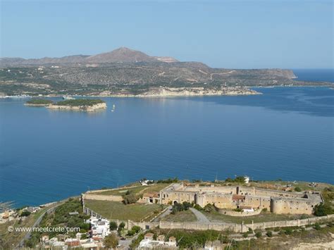 Souda Bay and Souda port - Meet Crete