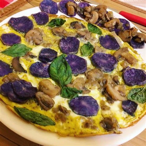 Una frittata è sempre un modo veloce per arrangiare una cena sana