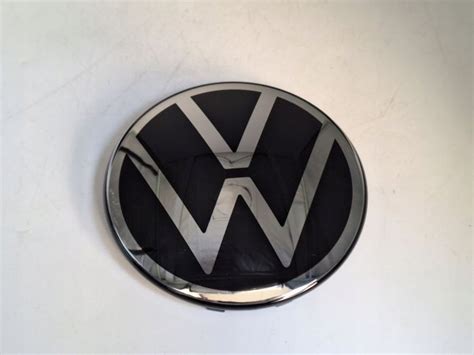 VW T ROC T CROSS 2020 ZNACZEK LOGO EMBLEMAT PRZÓD POD RADAR 2GM853601E