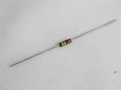 Pz Resistenza Ad Impasto Ohm W Resistor Fixed Composition