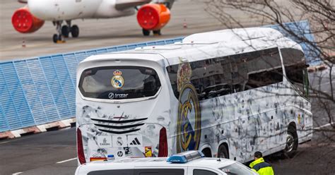 Real Madrid team bus in road traffic accident before Leipzig game ...