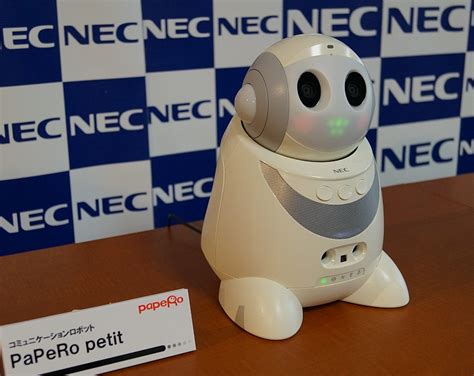 NEC introduces the PaPeRo petit robot