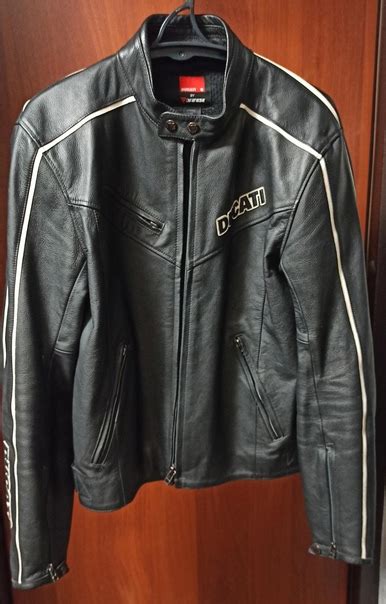 Кожанная мотокуртка Dainese Ducati 52р-р. На мальчика , рост 180 -185см ...