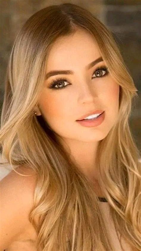 Pin By Beauty Lover On Models Blonde Beauty Brunette Beauty Beautiful Blonde