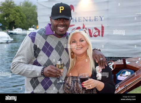 Vanessa Feltz and Ben Ofoedu at the Henley Festival Stock Photo - Alamy