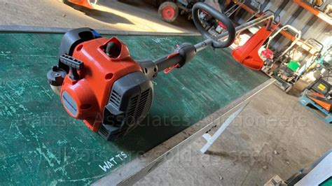 HUSQVARNA 122C petrol strimmer | Day 3 Carlton Timed Sale (Attachments ...