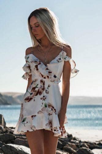 Sleeveless V Neck Spaghetti Strap Beach Floral Ruffle Tank Mini Casual