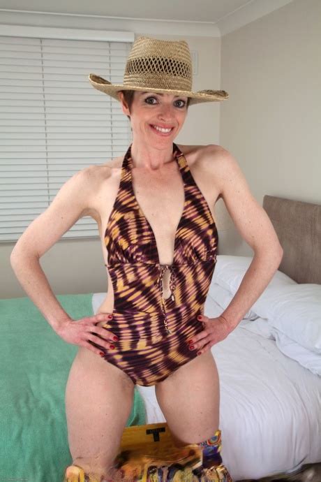 Skinny Mature Naked Sex Pics MatureMilfPussy