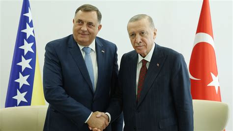 Dodik se sastao sa Erdoanom Razgovarali o političkoj situaciji u BiH