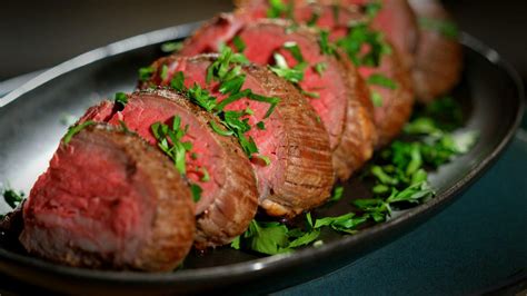 Watch CBS Mornings: Holiday recipe for beef tenderloin - Full show on CBS