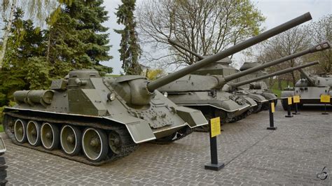 Der Jagdpanzer Su Im Nationalen Museum Der Geschichte Der Ukraine