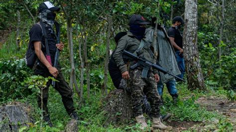 Pantelh Chiapas Maestros Quedan Atrapados En Una Balacera Unotv