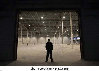 1,960 Warehouse Worker Silhouette Images, Stock Photos, 3D objects, & Vectors | Shutterstock