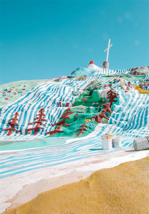 How To Visit Salvation Mountain, California - Varient - News Magazine