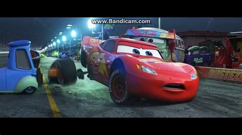 Cars El Accidente Del Rayo Mcqueen Youtube