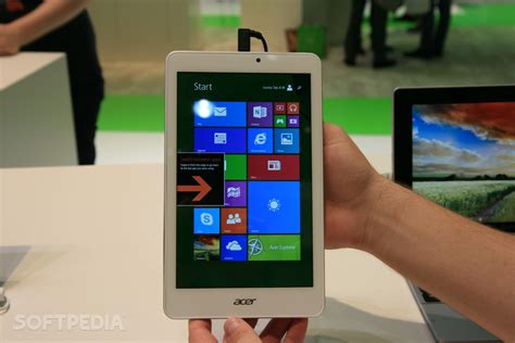 Hands-On: Acer Iconia Tab 8 W Tablet Brings Windows 8.1 with Bing ...