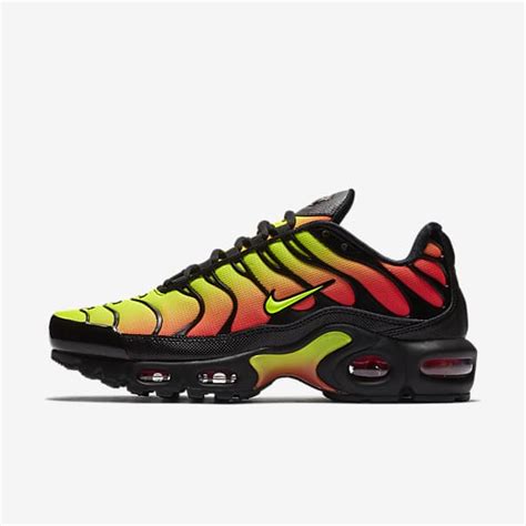 Air Max Plus. Nike CA