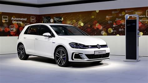 Volkswagen Golf Vii Gte Facelifting Tsi Phev Km Kw