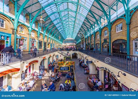 Covent Garden Market Editorial Stock Image Image Of Restaurants