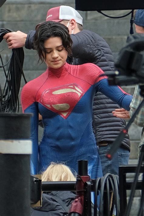 First Look At Sasha Calle As Supergirl On The Set Of The Flash Dceu Dc Extended Universe