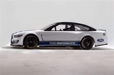 Ford NASCAR Mustang Revealed