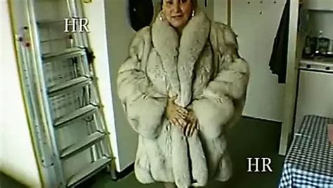 Amateur Swingers Scene In Quella Zoccola Di Eva Part 02 XHamster