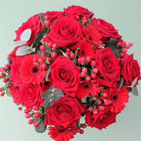 Flowercraft Lindfields Valentines Red Naomi Rose And Gerbera Hand Tied