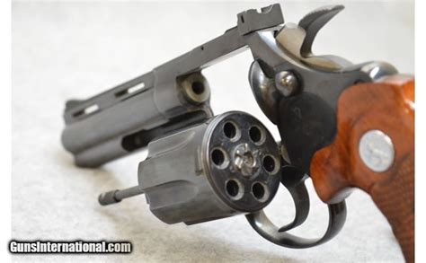 Colt ~ Diamondback ~ 22 Lr.