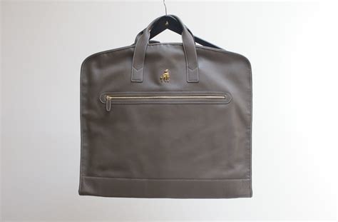 Leather Garment Bag Handmade in Italy Order Online – Treccani Milano