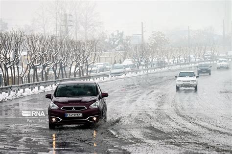 بارش برف و باران در جاده‌های ۲۰ استان ایرنا