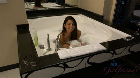 Gina Valentina Scene Gina Valentina Las Vegas 1 3 Dec 26 2018 Forumophilia PORN FORUM