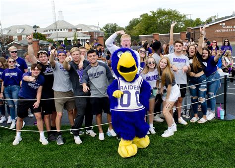 Celebrating Mount Union's Favorite Bird: MUcaw! | University of Mount Union