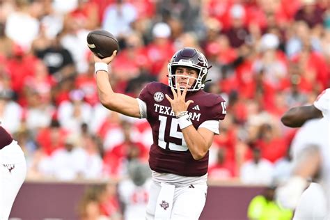 Conner Weigman Shines In Texas A M Aggies 52 10 Win Over New Mexico