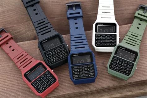 Компания Casio обновила легендарную модель часов с калькулятором