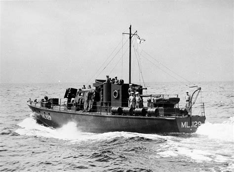 Ca. Nov 1942: WWII Harbour Defence Motor Launch, HDML 1129… | Flickr