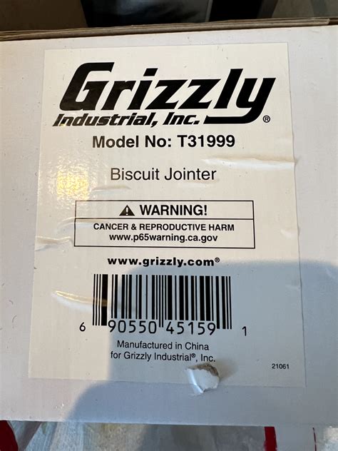 Grizzly Pro T31999 Biscuit Joiner With 200ea 20 And 200ea 10 Wood