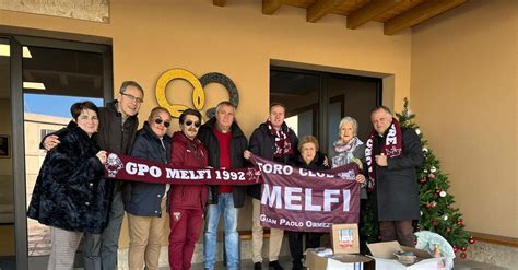 Il Toro Club Melfi Dona Generi Alimentari Ad Una Mensa Di Matera Toro