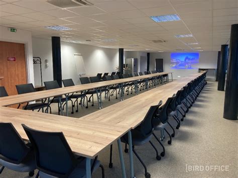 Location grande salle de séminaire modulable 126m2 Chartres