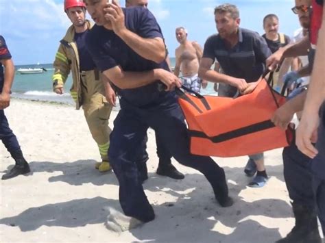 Silivri De Bo Ulma Tehlikesi Ge Iren Ocuk Hastanede Hayat N Kaybetti