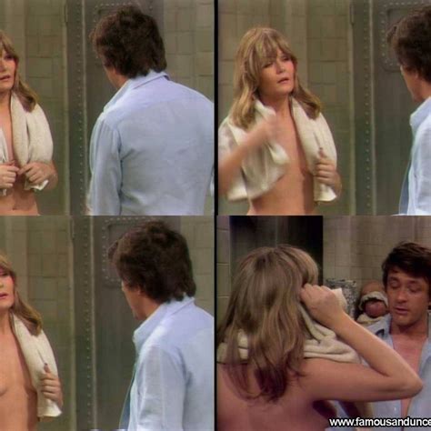 Steambath Valerie Perrine Beautiful Sexy Nude Scene Celebrity