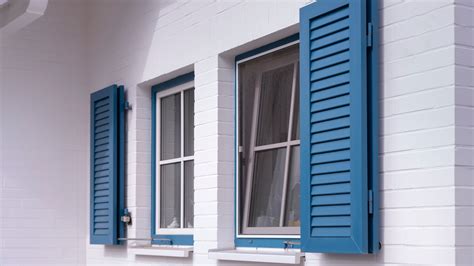 The Type Of Shutters You Should Never Use WD 40 On