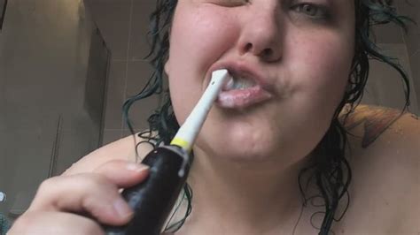 BBW Teeth Brushing ASMR Chubby Bunny Clips Clips Sale