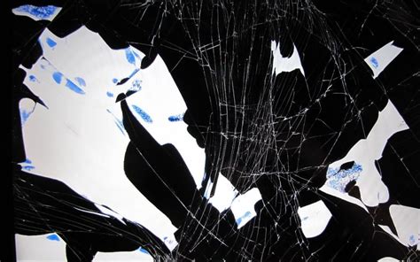 Cracked Screen Wallpaper Prank - WallpaperSafari