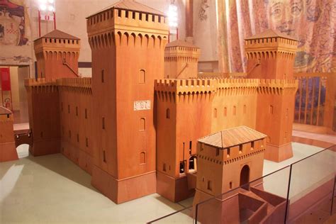 IL CASTELLO ESTENSE DI FERRARA PARTE I Storia Dell Arte