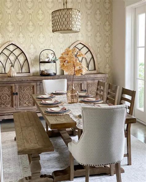 7+ Amazing Farmhouse Décor Tips To Infuse Charm Into Your Home