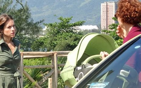 Ator de Salve se Quem Puder se assume gay Espero que não falte trabalho Notícias da TV