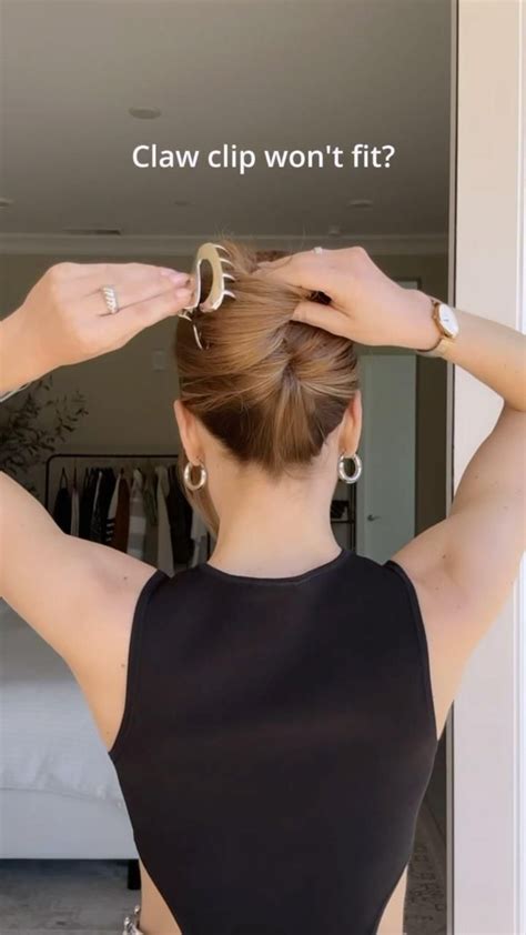 Nichole Ciotti On Instagram The Snail Bun Gather Hair Into A