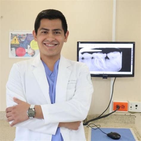 Dr Miguel Angel Alvarez Hernández Opiniones Dentista Odontólogo