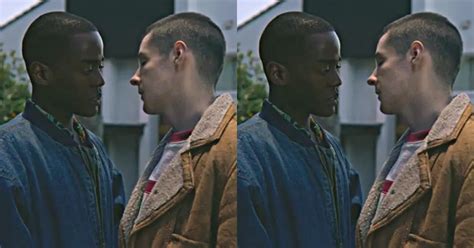 Thức trắng đêm xem phim Sex Education tôi quyết dạy con CHỌN BẠN MÀ