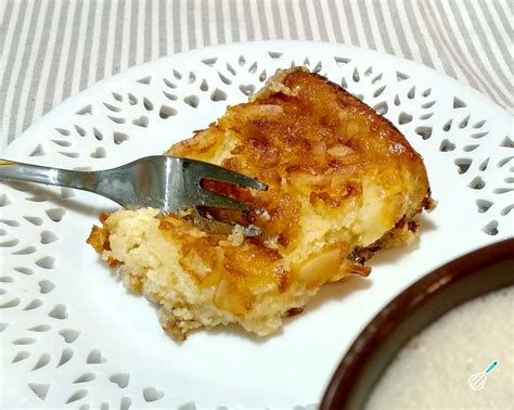 Bolo de tapioca granulada assado bombocado de tapioca sem glúten